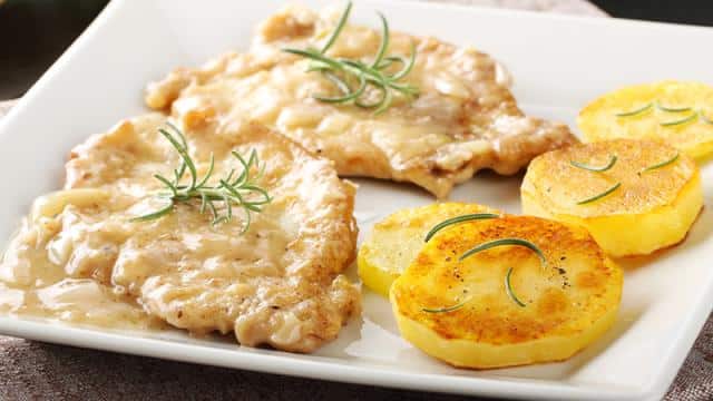 Scaloppine al rosmarino, salvia e miele 71 SCALOPPINE AL ROSMARINO, SALVIA E MIELE