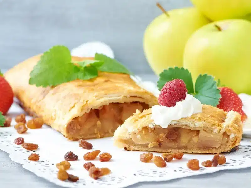 STRUDEL DI MELE E MIELE